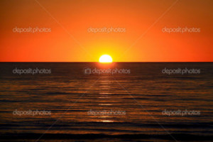 - - - depositphotos_2270830-Setting-Sun-on-Ocean-Horizon 424 x 283